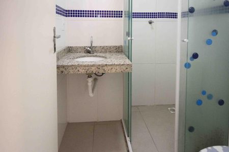 Casa para alugar com 34m², 2 quartos e sem vaga Casa para alugar com 34m², 2 quartos e sem vagaBanheiro Social