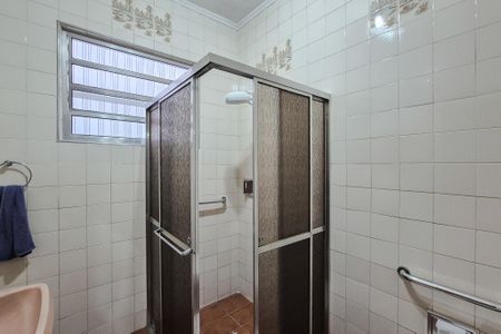 Casa à venda com 439m², 2 quartos e 6 vagas Casa à venda com 439m², 2 quartos e 6 vagasBanheiro Social