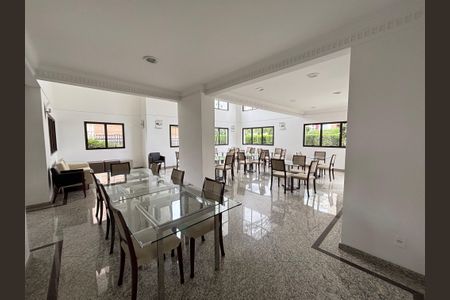 Apartamento para alugar com 168m², 4 quartos e 3 vagas Apartamento para alugar com 168m², 4 quartos e 3 vagasÁrea comum - Salão de festas