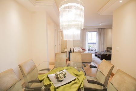 Apartamento para alugar com 168m², 4 quartos e 3 vagas Apartamento para alugar com 168m², 4 quartos e 3 vagasSala de Jantar