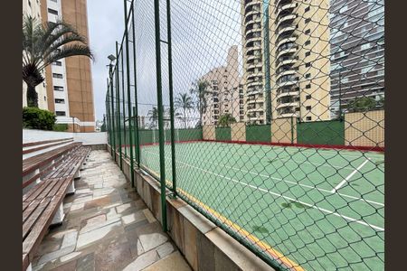 Apartamento para alugar com 168m², 4 quartos e 3 vagas Apartamento para alugar com 168m², 4 quartos e 3 vagasÁrea comum - Quadra