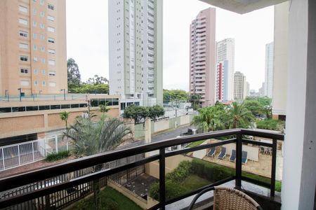 Apartamento para alugar com 168m², 4 quartos e 3 vagas Apartamento para alugar com 168m², 4 quartos e 3 vagasSuíte 3 - Varanda