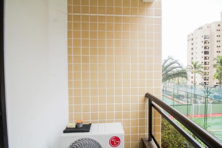 Apartamento para alugar com 168m², 4 quartos e 3 vagas Apartamento para alugar com 168m², 4 quartos e 3 vagasSuíte 1 - Varanda