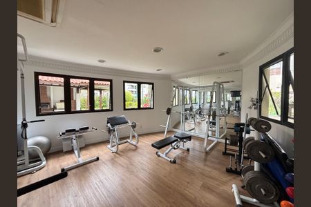 Apartamento para alugar com 168m², 4 quartos e 3 vagas Apartamento para alugar com 168m², 4 quartos e 3 vagasÁrea comum - Academia