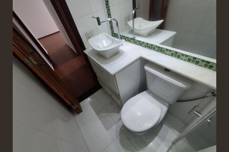 Apartamento para alugar com 63m², 3 quartos e 1 vaga Apartamento para alugar com 63m², 3 quartos e 1 vagaBanheiro Social