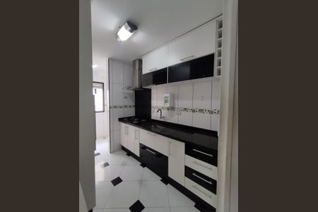 Apartamento para alugar com 63m², 3 quartos e 1 vaga Apartamento para alugar com 63m², 3 quartos e 1 vagaCozinha - Armários