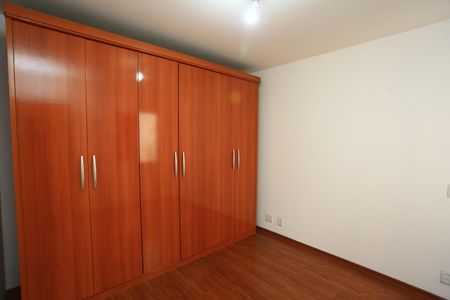 Apartamento à venda com 101m², 3 quartos e 2 vagas Apartamento à venda com 101m², 3 quartos e 2 vagassuíte