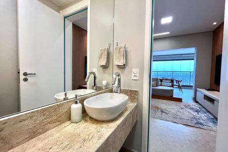 Apartamento à venda com 165m², 3 quartos e 2 vagas Apartamento à venda com 165m², 3 quartos e 2 vagasLavabo