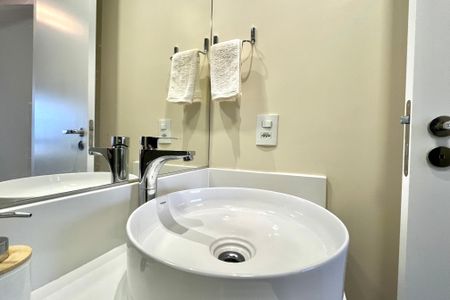 Apartamento à venda com 165m², 3 quartos e 2 vagas Apartamento à venda com 165m², 3 quartos e 2 vagasBanheiro da Suíte 3