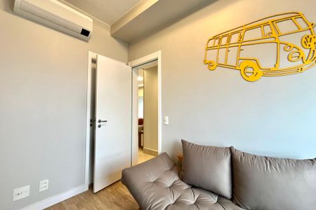 Apartamento à venda com 165m², 3 quartos e 2 vagas Apartamento à venda com 165m², 3 quartos e 2 vagasSuite 3