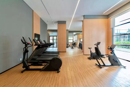 Apartamento à venda com 165m², 3 quartos e 2 vagas Apartamento à venda com 165m², 3 quartos e 2 vagasÁrea comum - Academia