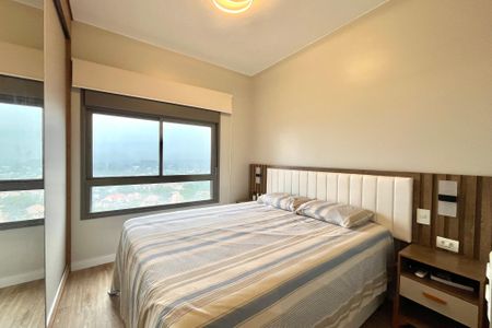 Apartamento à venda com 165m², 3 quartos e 2 vagas Apartamento à venda com 165m², 3 quartos e 2 vagasSuite 1