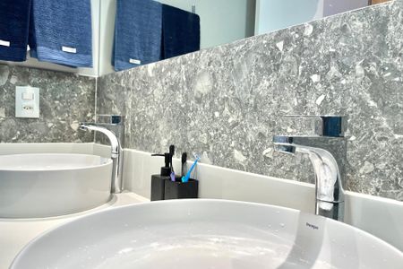 Apartamento à venda com 165m², 3 quartos e 2 vagas Apartamento à venda com 165m², 3 quartos e 2 vagasBanheiro da Suíte 1