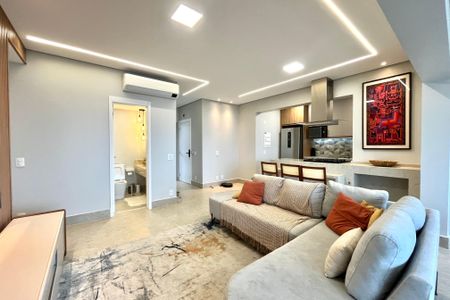 Sala de apartamento à venda com 3 quartos, 165m² em Jardim Prudência, São Paulo