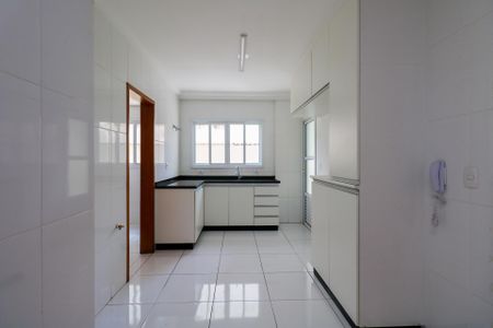 Apartamento para alugar com 129m², 3 quartos e 3 vagas Apartamento para alugar com 129m², 3 quartos e 3 vagasCozinha