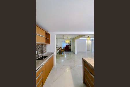 Apartamento à venda com 202m², 3 quartos e 4 vagas Apartamento à venda com 202m², 3 quartos e 4 vagasVaranda da Sala