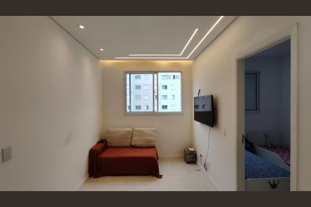 Sala de apartamento para alugar com 2 quartos, 40m² em Vila Sao Paulo, Ferraz de Vasconcelos