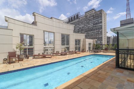 Apartamento para alugar com 74m², 2 quartos e 1 vagaPiscina