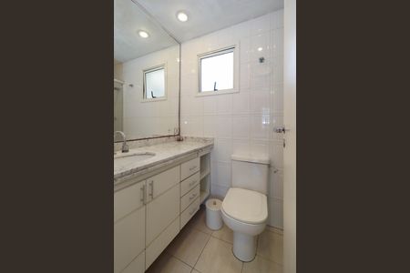 Apartamento para alugar com 74m², 2 quartos e 1 vagaBanheiro da Suíte