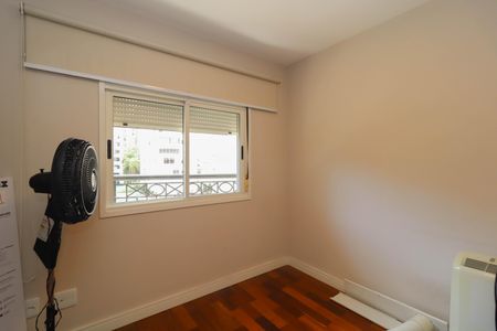 Apartamento para alugar com 74m², 2 quartos e 1 vagaQuarto 