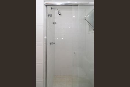 Apartamento para alugar com 74m², 2 quartos e 1 vagaBanheiro