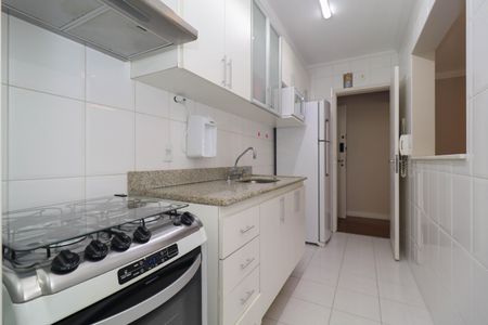 Apartamento para alugar com 74m², 2 quartos e 1 vagaCozinha