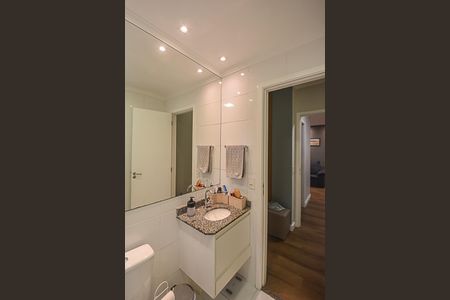 Apartamento à venda com 70m², 3 quartos e 2 vagasBanheiro da Suíte