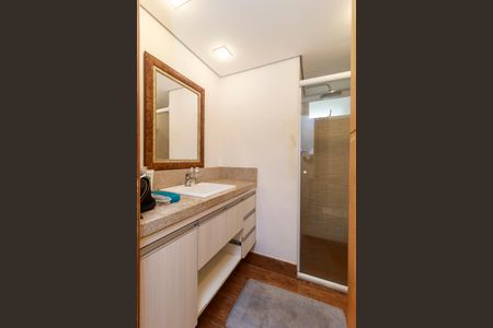 Apartamento para alugar com 117m², 3 quartos e 1 vaga Apartamento para alugar com 117m², 3 quartos e 1 vagaBanheiro 2