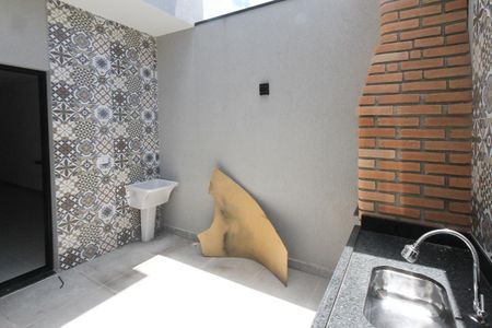 Casa à venda com 92m², 3 quartos e 2 vagasÁrea Gourmet