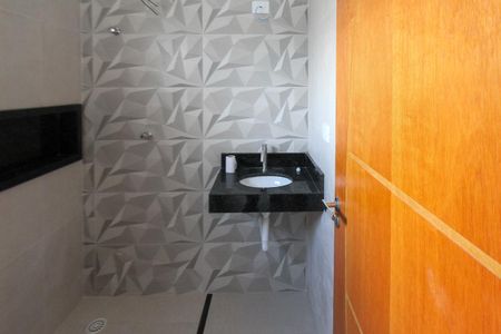 Casa à venda com 92m², 3 quartos e 2 vagasBanheiro da Suíte