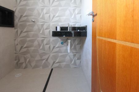 Casa à venda com 92m², 3 quartos e 2 vagasBanheiro da Suíte