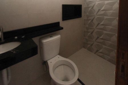 Casa à venda com 92m², 3 quartos e 2 vagasBanheiro Social