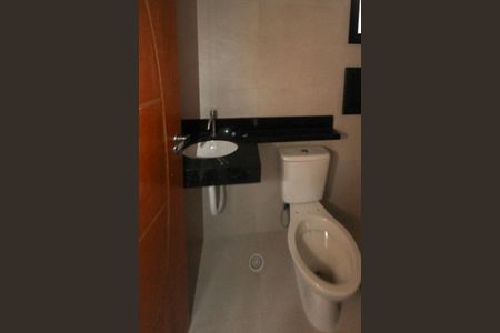 Casa à venda com 92m², 3 quartos e 2 vagasBanheiro Social