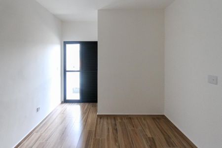 Casa à venda com 92m², 3 quartos e 2 vagasSuíte