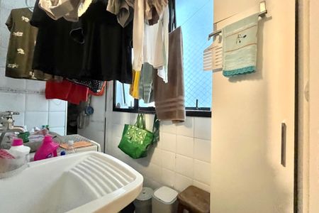 Apartamento para alugar com 65m², 2 quartos e 1 vagaÁrea de Serviço