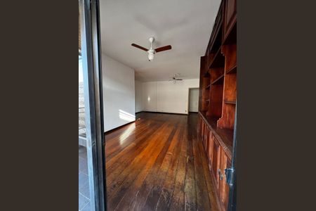 Sala de apartamento à venda com 3 quartos, 150m² em Icaraí, Niterói