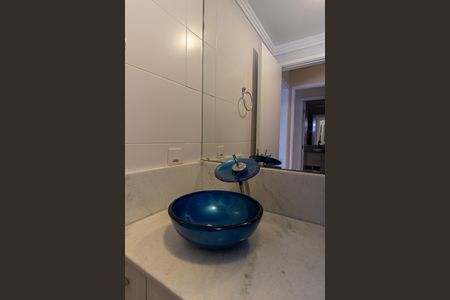 Apartamento à venda com 52m², 2 quartos e 1 vaga Apartamento à venda com 52m², 2 quartos e 1 vagaBanheiro