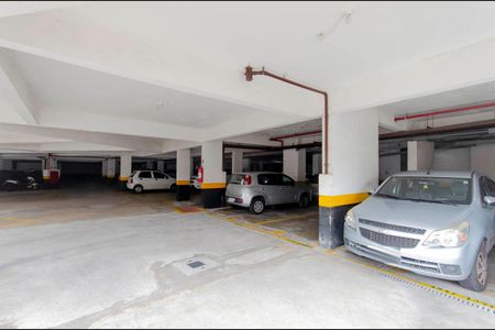 Apartamento à venda com 52m², 2 quartos e 1 vaga Apartamento à venda com 52m², 2 quartos e 1 vagaÁrea Comum - Garagem