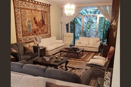 Casa para alugar com 4 quartos, 420m² em Indianópolis, São Paulo