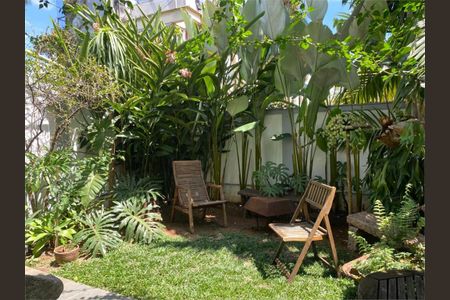 Casa à venda com 183m², 3 quartos e 2 vagas