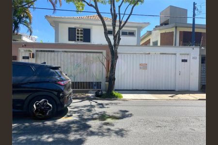 Casa à venda com 183m², 3 quartos e 2 vagas