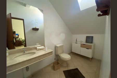 Casa à venda com 183m², 3 quartos e 2 vagas