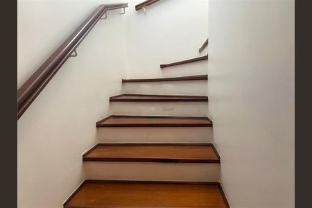 Casa à venda com 183m², 3 quartos e 2 vagas