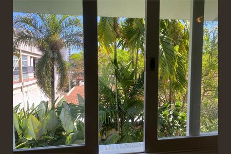 Casa à venda com 183m², 3 quartos e 2 vagas