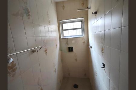 Casa à venda com 130m², 3 quartos e 2 vagas