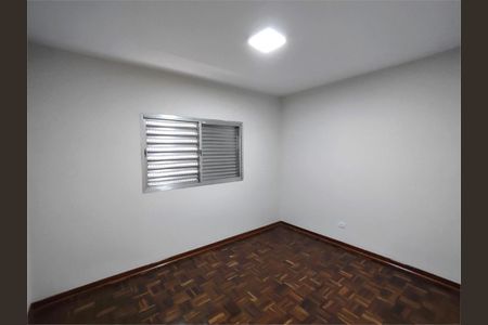 Casa à venda com 130m², 3 quartos e 2 vagas