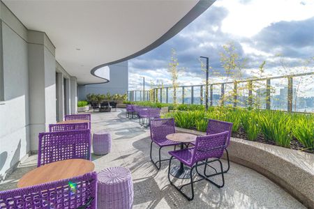 Apartamento à venda com 2 quartos, 81m² em Jardim das Acacias, São Paulo