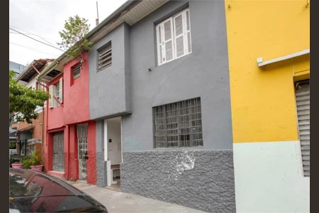 Casa à venda com 100m², 3 quartos e sem vaga