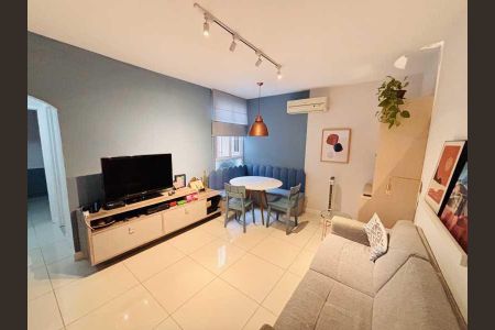 Apartamento à venda com 65m², 2 quartos e 1 vaga