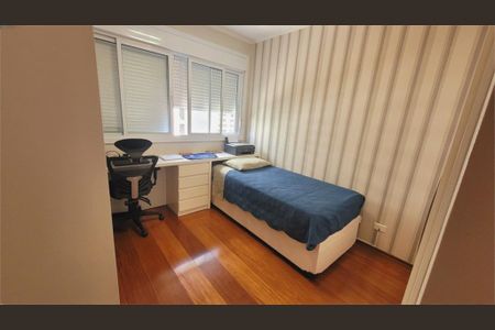 Apartamento à venda com 117m², 3 quartos e 1 vaga
